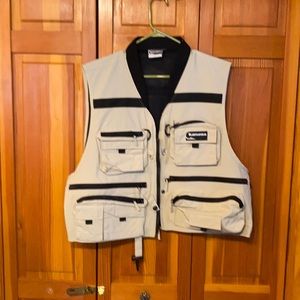 Women’s XL Kanawa fishing vest Mint Condition